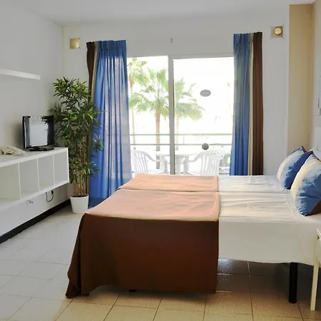 Apartment Comodoro *