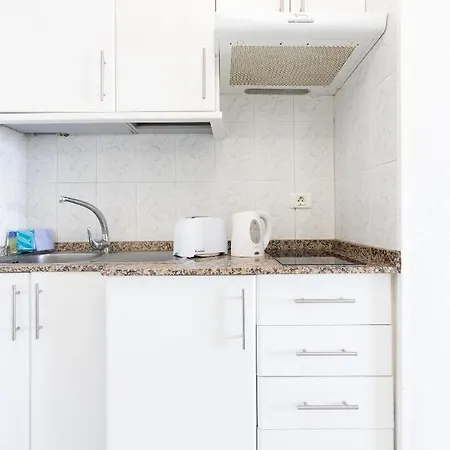 Apartment Comodoro Los Cristianos (Tenerife)